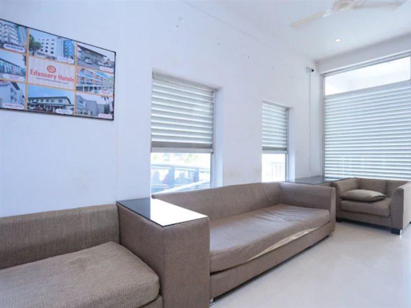 Super Townhouse Prince Palace Thiruvananthapuram Ngoại thất bức ảnh