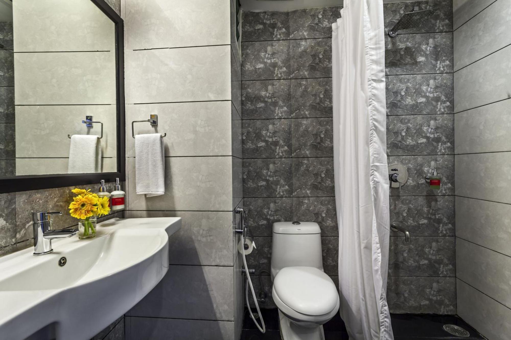 Super Townhouse Prince Palace Thiruvananthapuram Ngoại thất bức ảnh