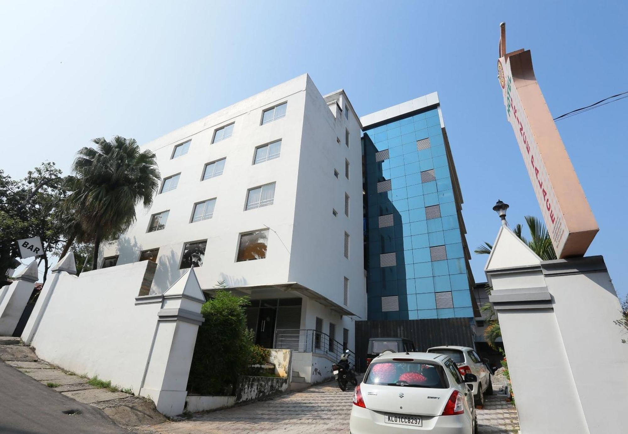 Super Townhouse Prince Palace Thiruvananthapuram Ngoại thất bức ảnh