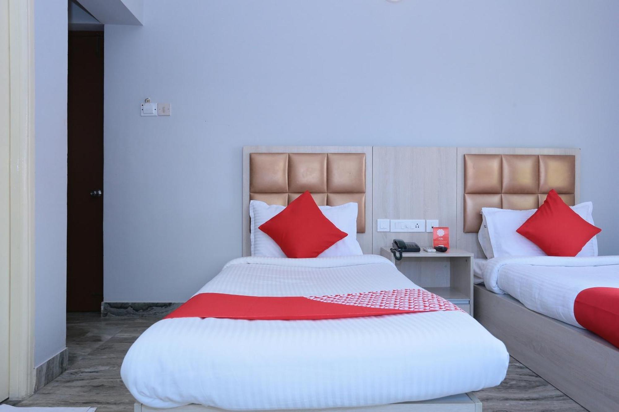 Super Townhouse Prince Palace Thiruvananthapuram Ngoại thất bức ảnh