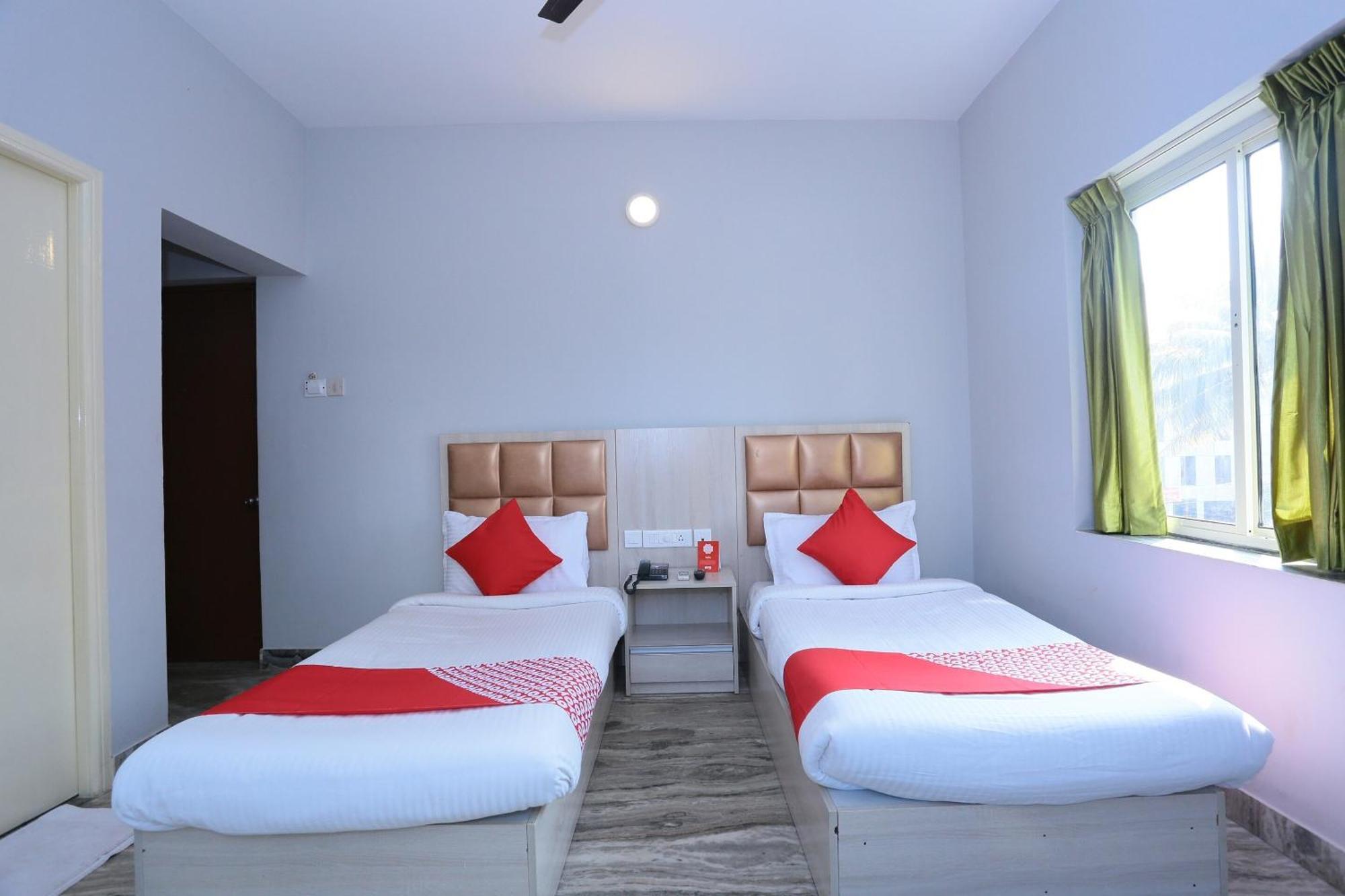 Super Townhouse Prince Palace Thiruvananthapuram Ngoại thất bức ảnh