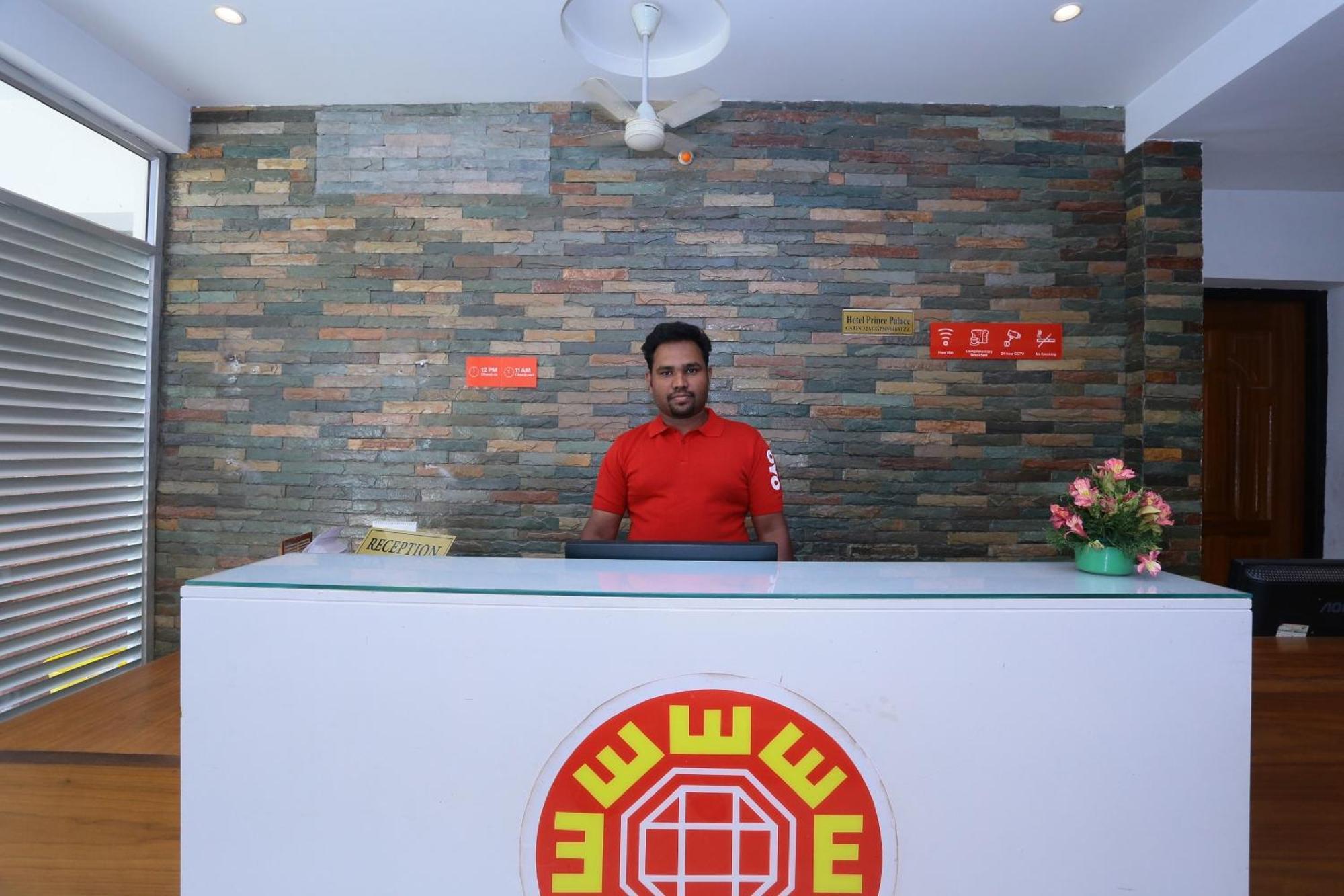 Super Townhouse Prince Palace Thiruvananthapuram Ngoại thất bức ảnh